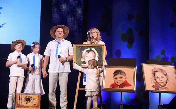 Лучшая семья года Беларуси возвращается с победой в родной Новополоцк