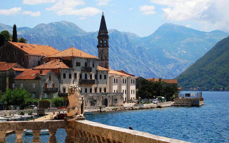 С 1 апреля 2015 года в Черногории можно будет получить вид на жительство пр ...
