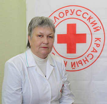 Новополочанка удостоена благодарности Красного Креста