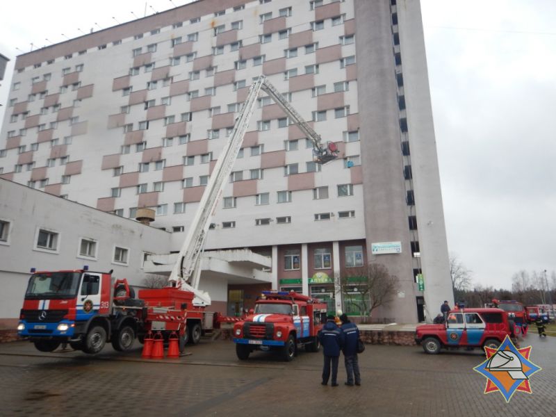 Пожар в новополоцком общежитии оказался пожарными учениями