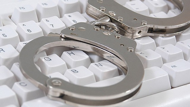Полочанина признали виновным в распространении порно-материалов в интернете