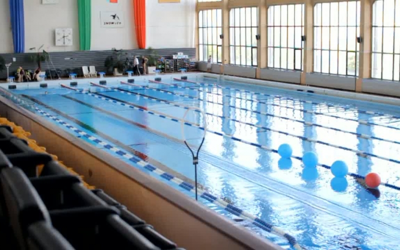 В Новополоцке снова вошёл в строй единственный 50-метровый бассейн Витебско ...