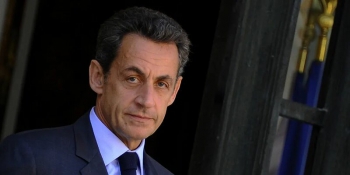 Экс-президент Франции Саркози приговорен к году тюрьмы