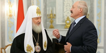 Лукашенко поздравил патриарха Кирилла с 75-летием