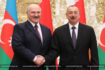 Лукашенко поздравил Алиева с 60-летием и поблагодарил за поддержку